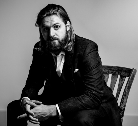 Konstantin Krimmel singt am 2. November im LYRISCHEN SALON Balladen. Bild: Guido Werner.